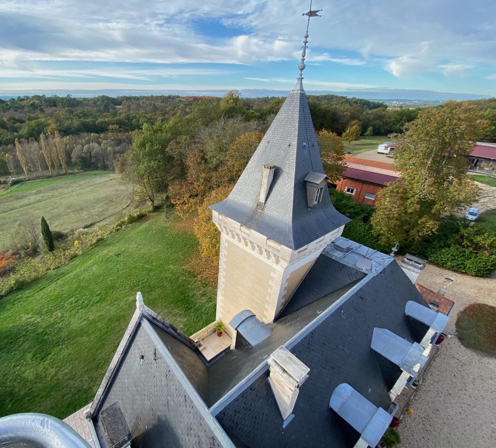 Chateau De Bellevue B&B Et Appartements Avec Piscine Saisonal Chauffee Et Chambres Partout Climatisees Saint-Avit  Buitenkant foto