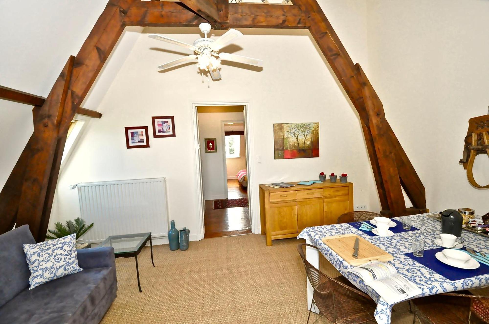 Chateau De Bellevue B&B Et Appartements Avec Piscine Saisonal Chauffee Et Chambres Partout Climatisees Saint-Avit  Buitenkant foto
