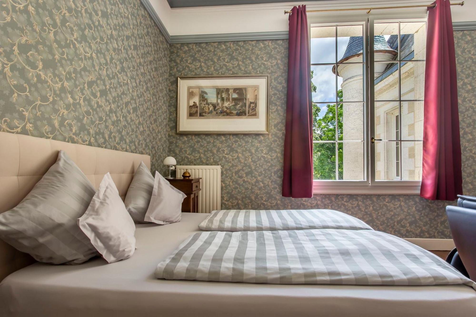 Chateau De Bellevue B&B Et Appartements Avec Piscine Saisonal Chauffee Et Chambres Partout Climatisees Saint-Avit  Buitenkant foto