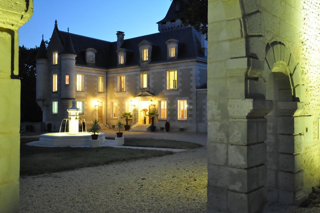 Chateau De Bellevue B&B Et Appartements Avec Piscine Saisonal Chauffee Et Chambres Partout Climatisees Saint-Avit  Buitenkant foto